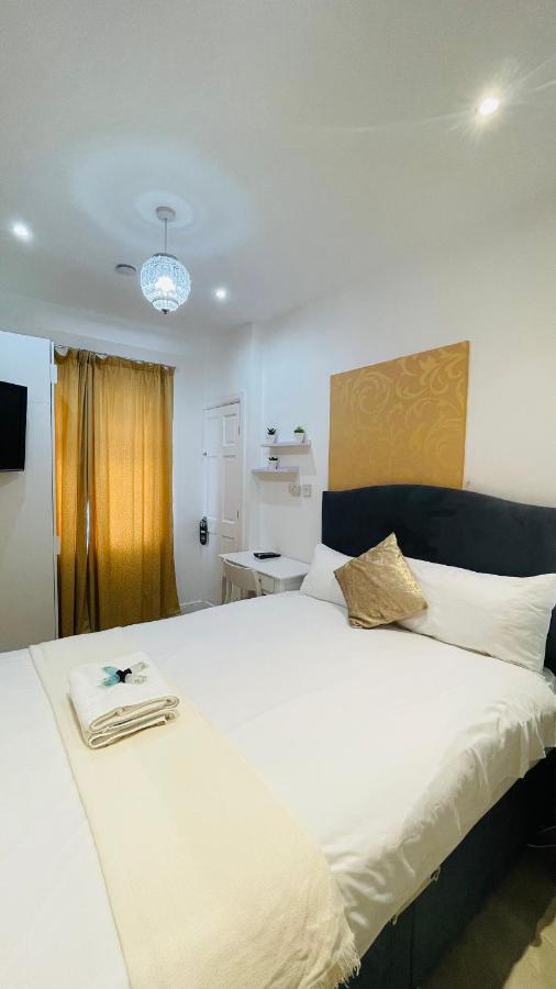 Mayday House Hotel London Bagian luar foto